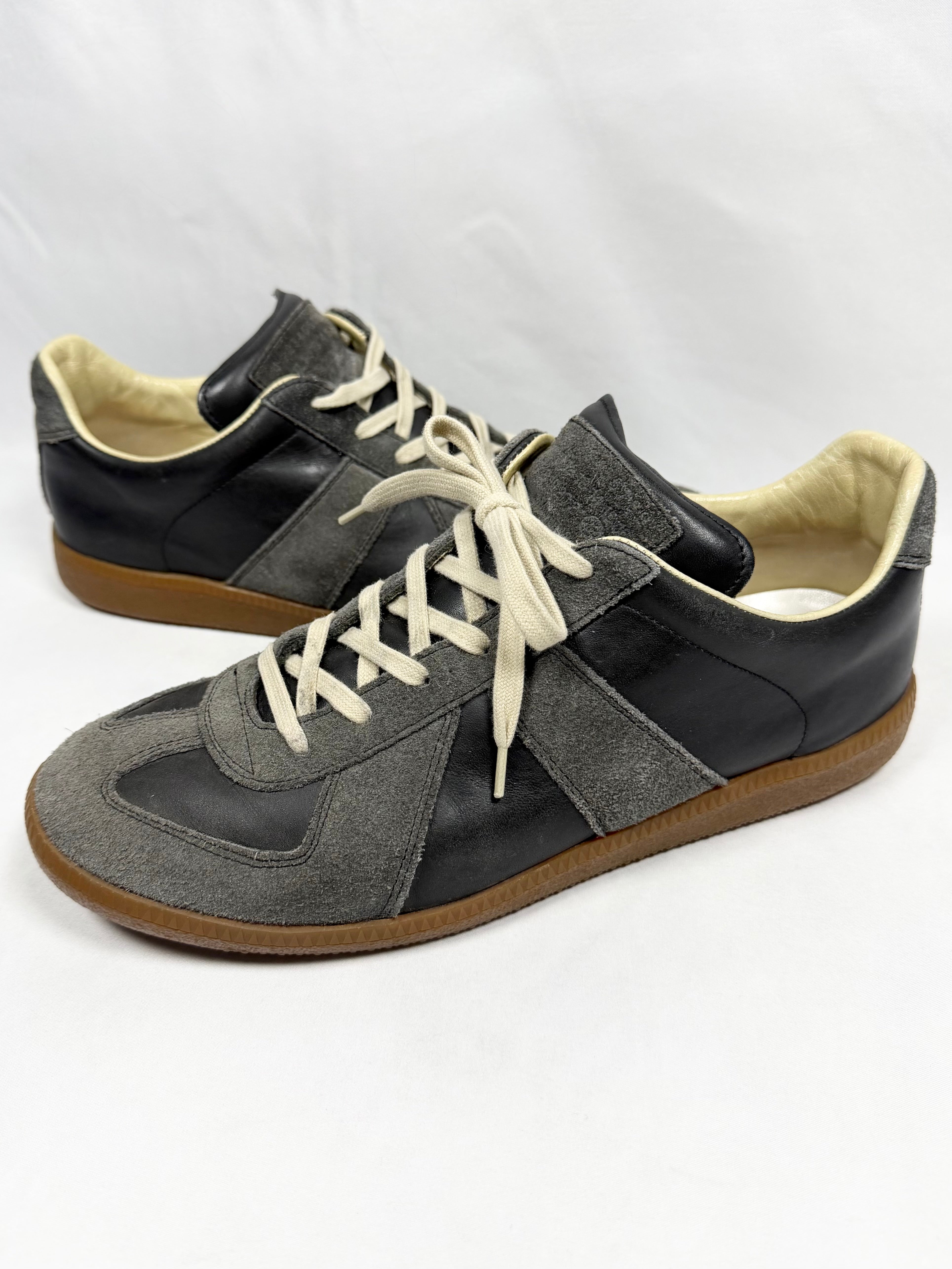 Maison Margiela Charcoal
'GAT' Replica Low