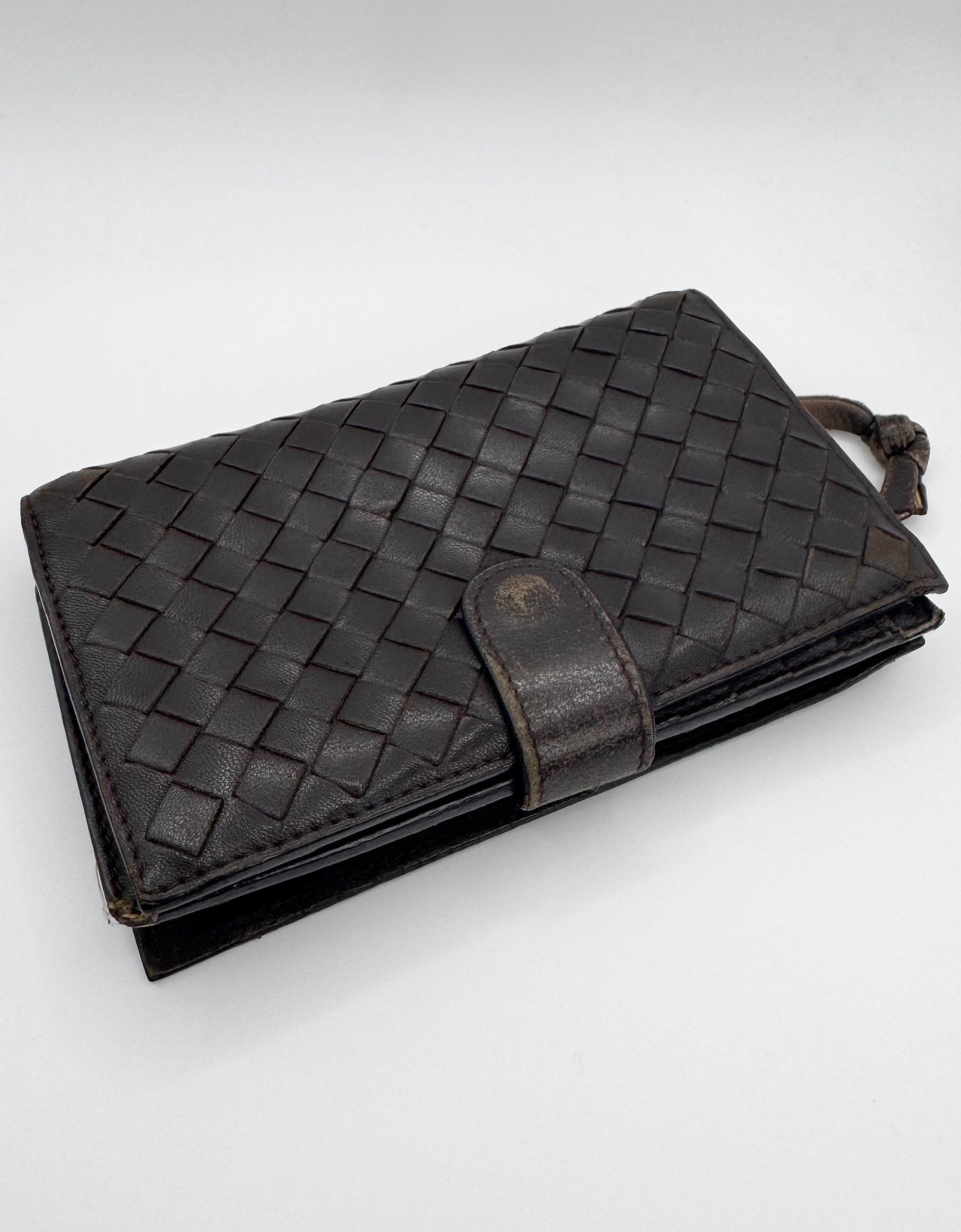 2000s Bottega Veneta ‘Chocolate’ Intrecciato Bi-Fold Wallet