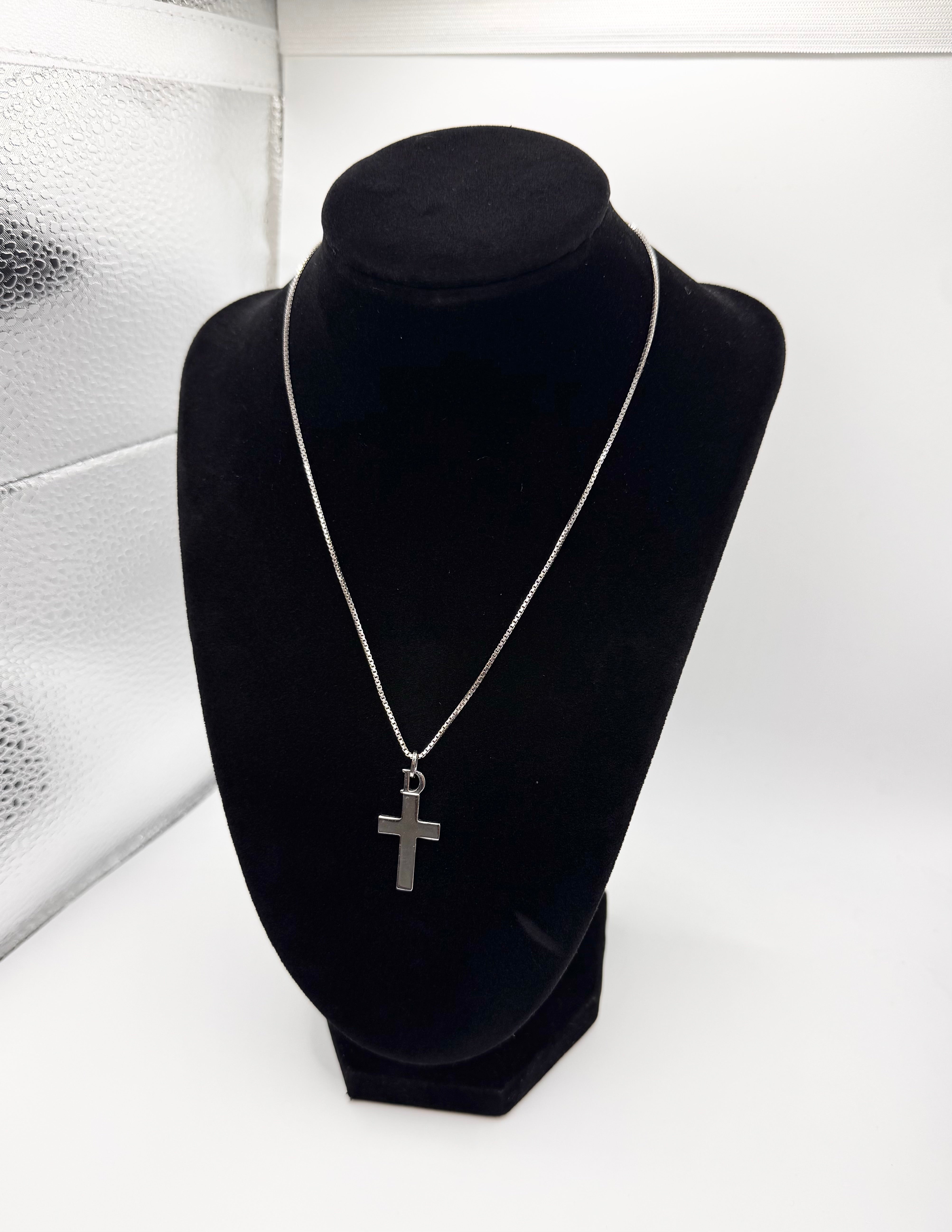 2000s Christian Dior Vintage ‘D’ Cross Silver Necklace