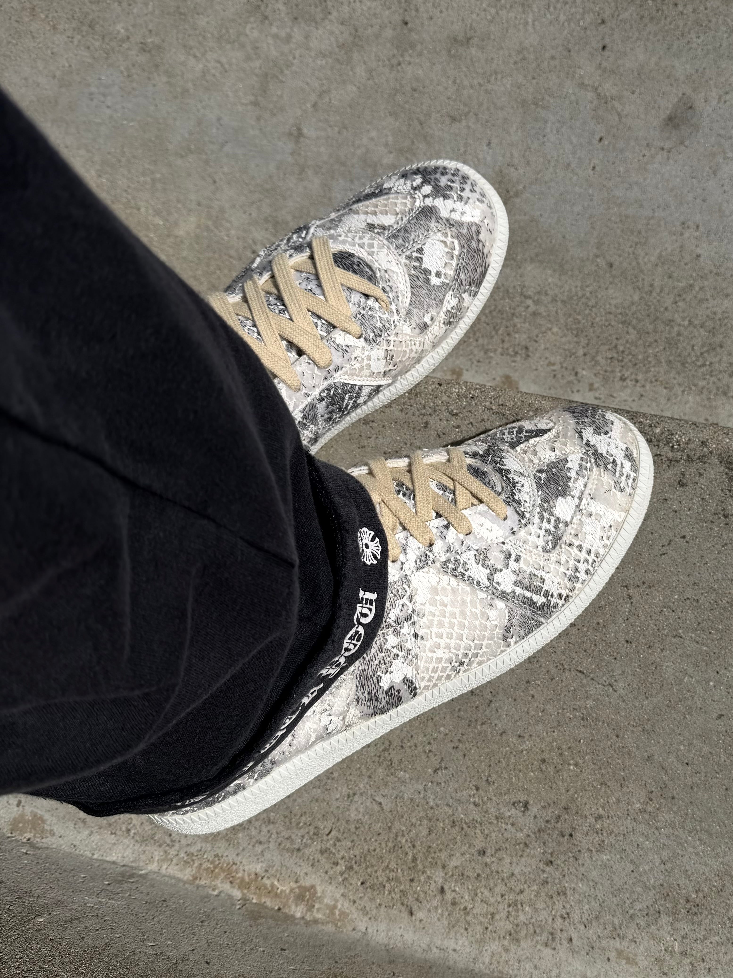 Maison Margiela Faux White ‘Python Skin’ GAT Replica Low