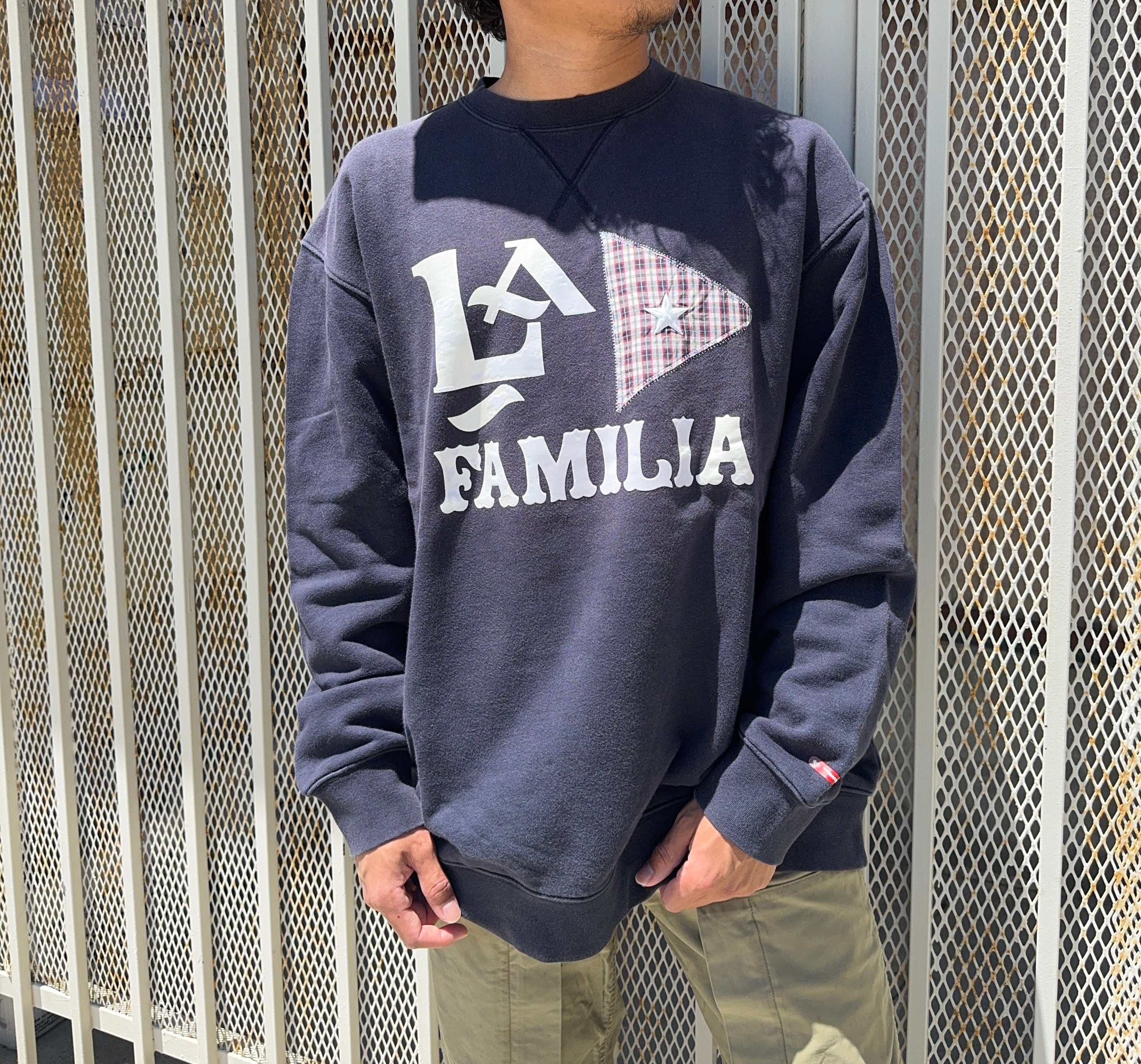 2000s Swagger ‘La Familia’ Plaid Star Embroidery Crewneck