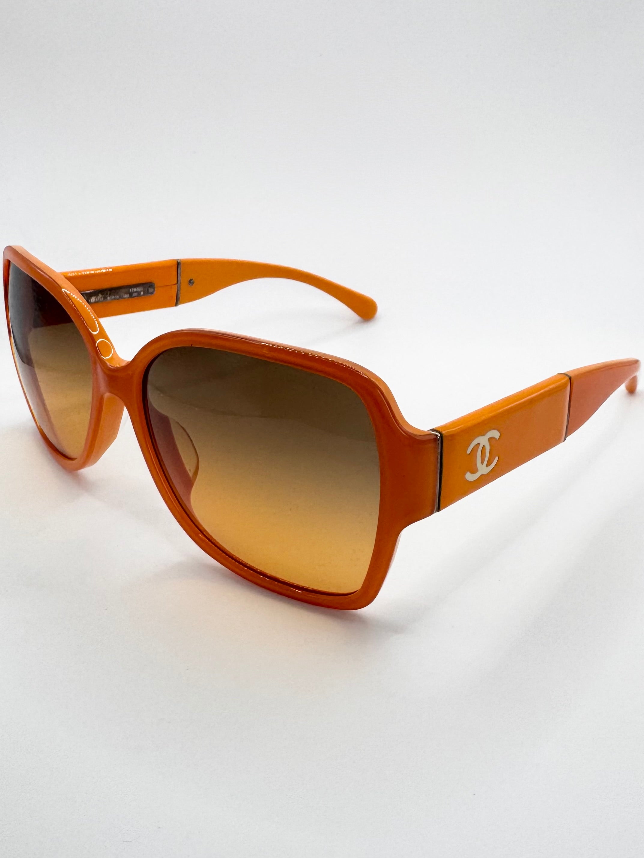 2000s Chanel ‘5230Q’ CC Orange Accetate Runway Sunglasses