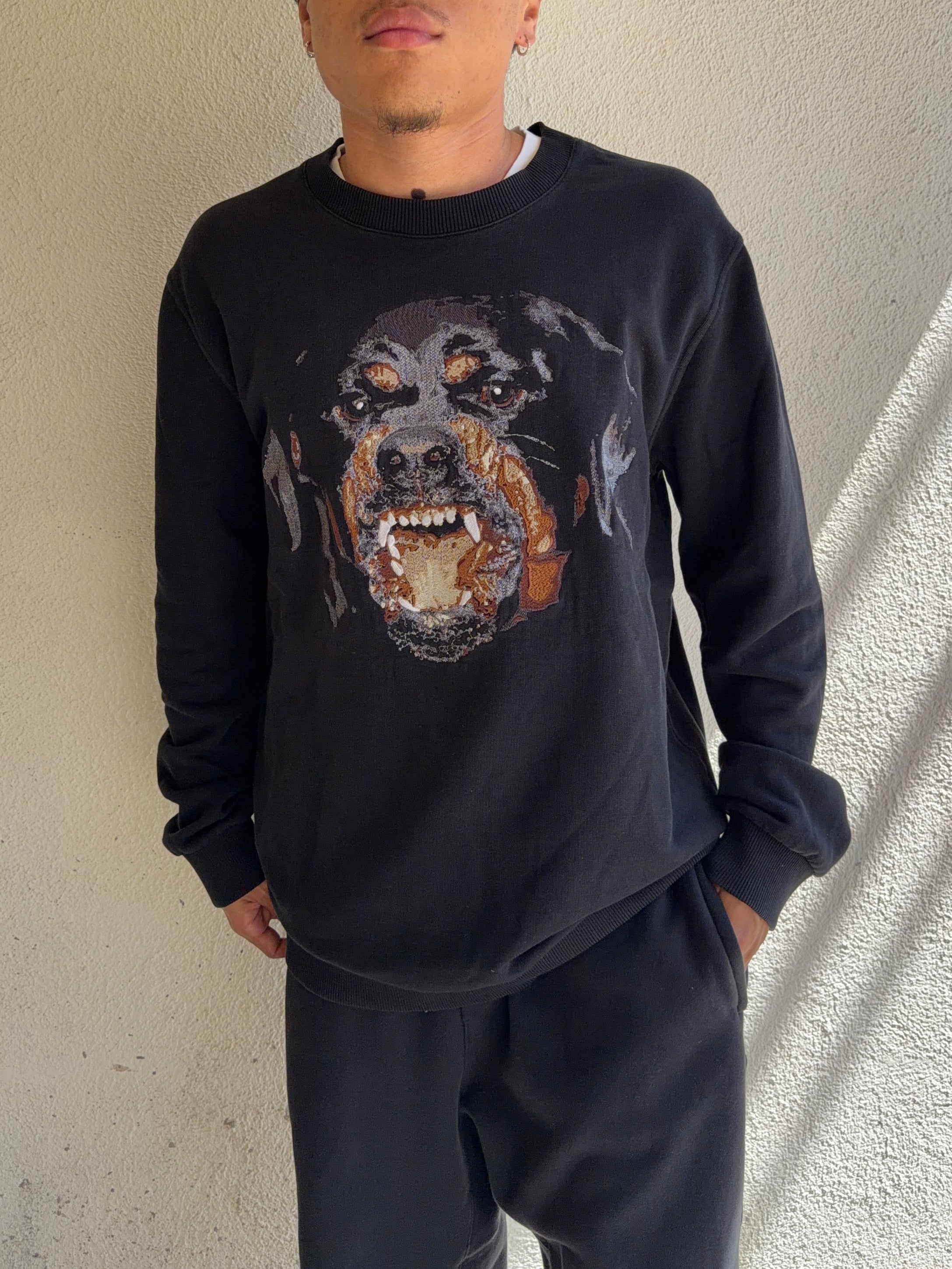 FW15 Givenchy Ricardo Tisci ‘Rottweiler’ Black Crewneck