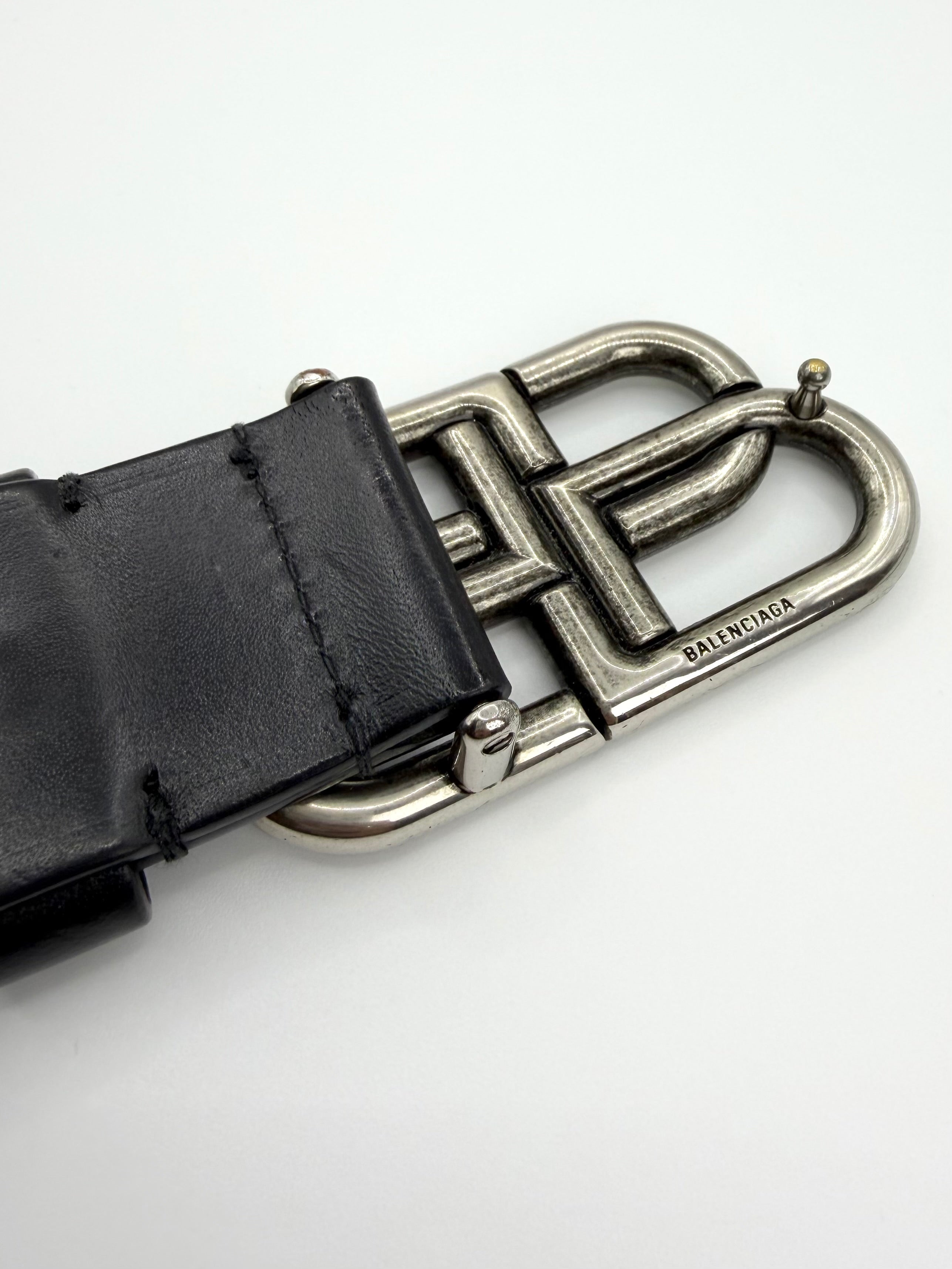Balenciaga 'BB' Buckle Black
Calfskin Leather Belt