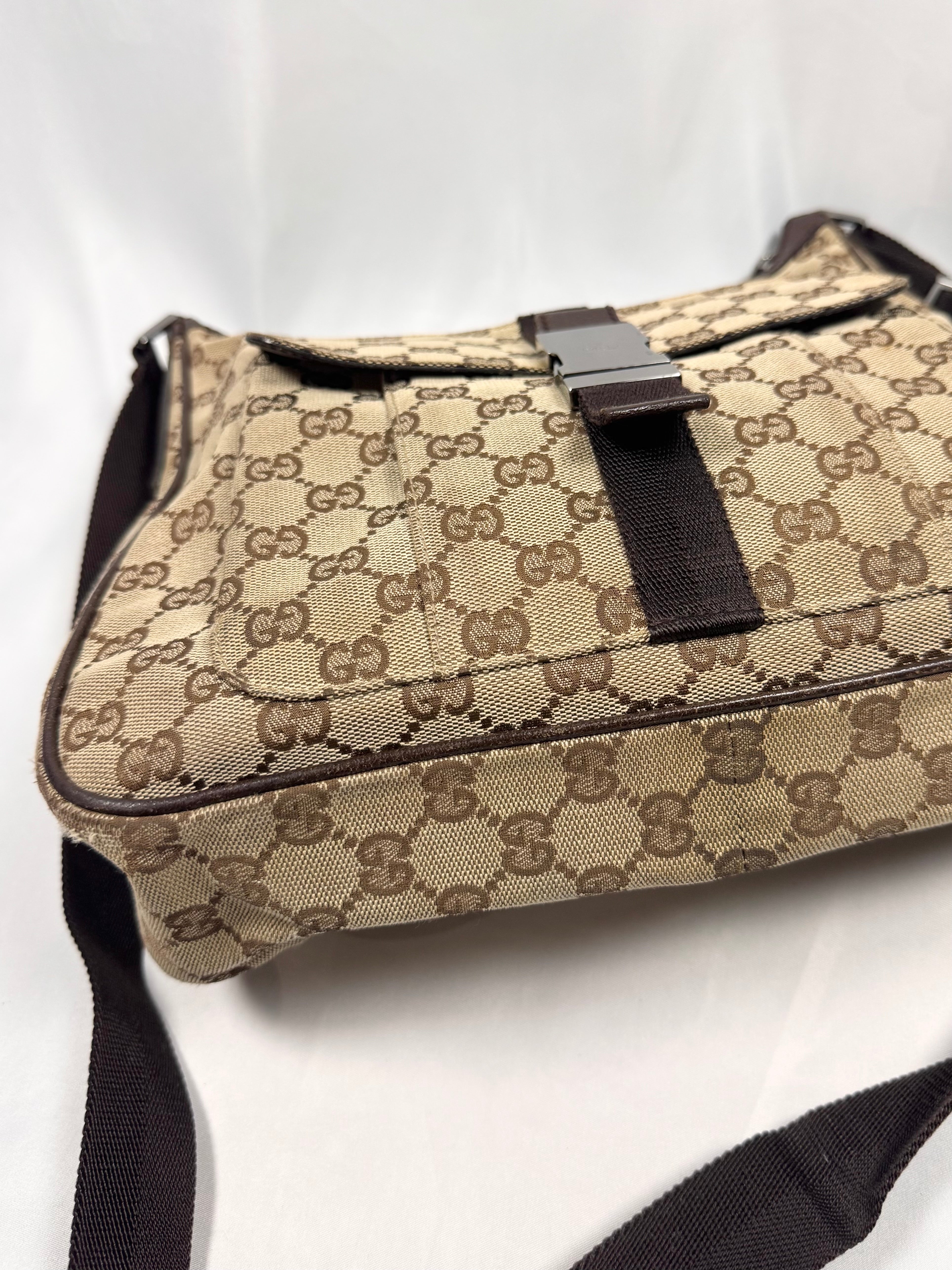 2000s Gucci 'GG' Monogram Canvas Crossbody Bag
