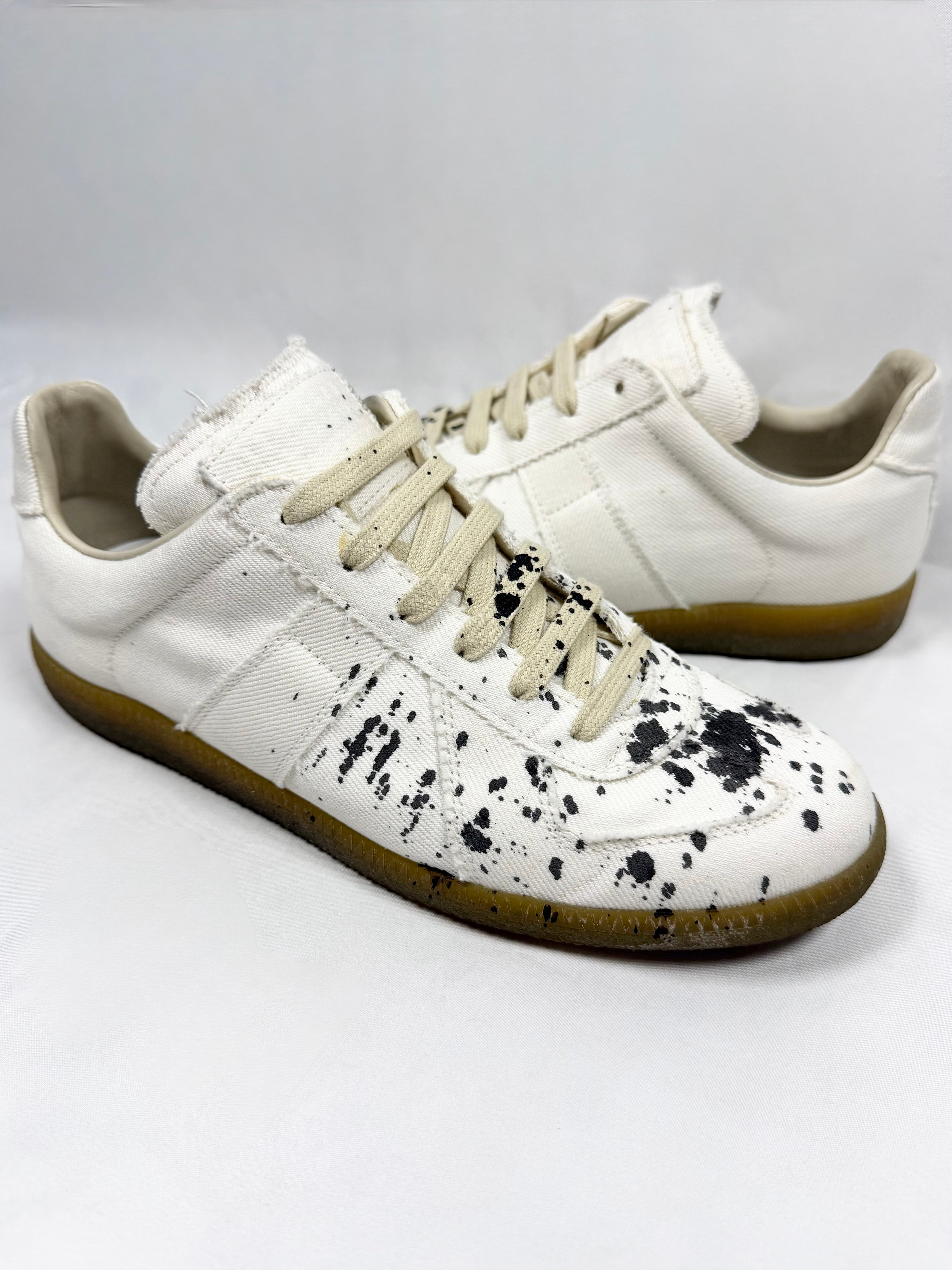 Maison Margiela Black Paint Splatter Canvas GAT Replica Low