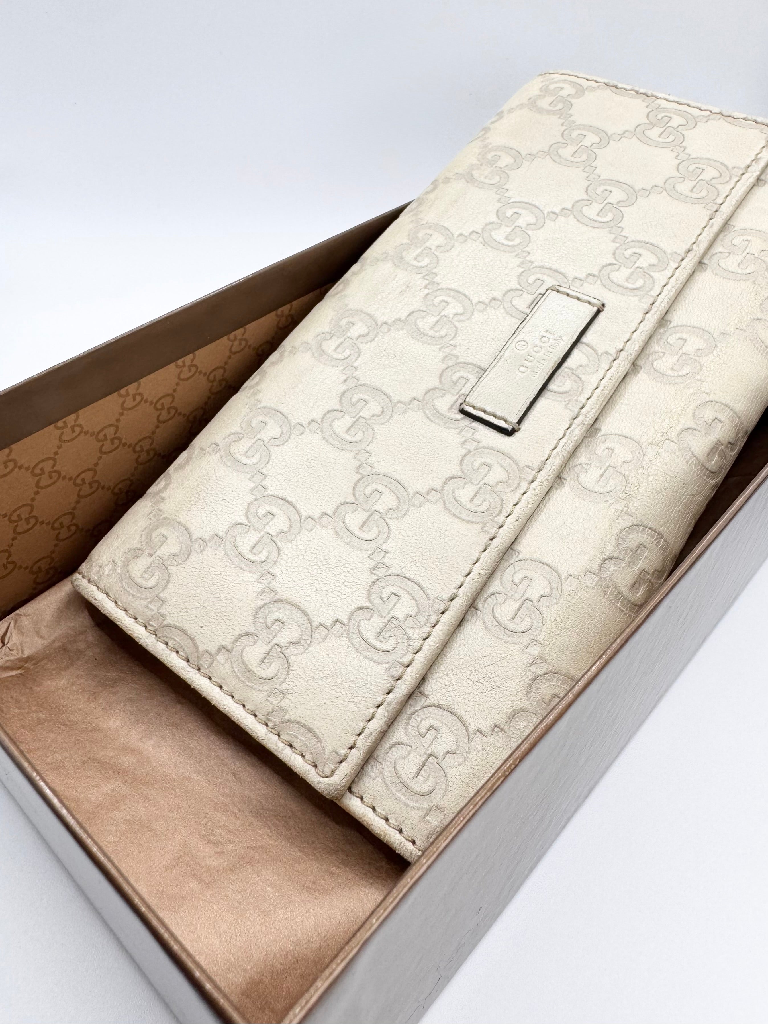 2000s Gucci ‘GG’ Guccisima White Leather Wallet