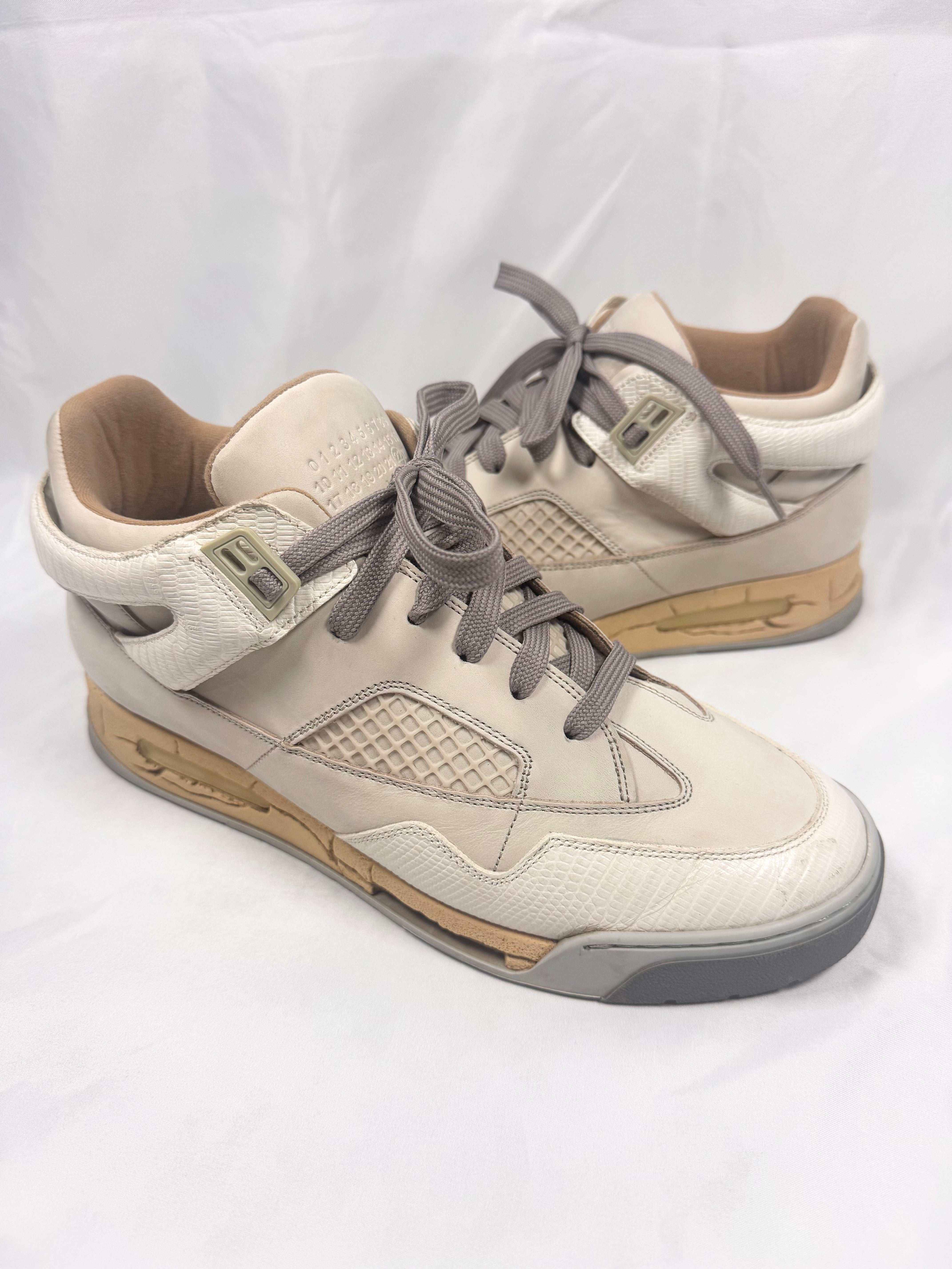 Maison Margiela DDSTCK ‘Beige’ Suede Low Top Sneaker