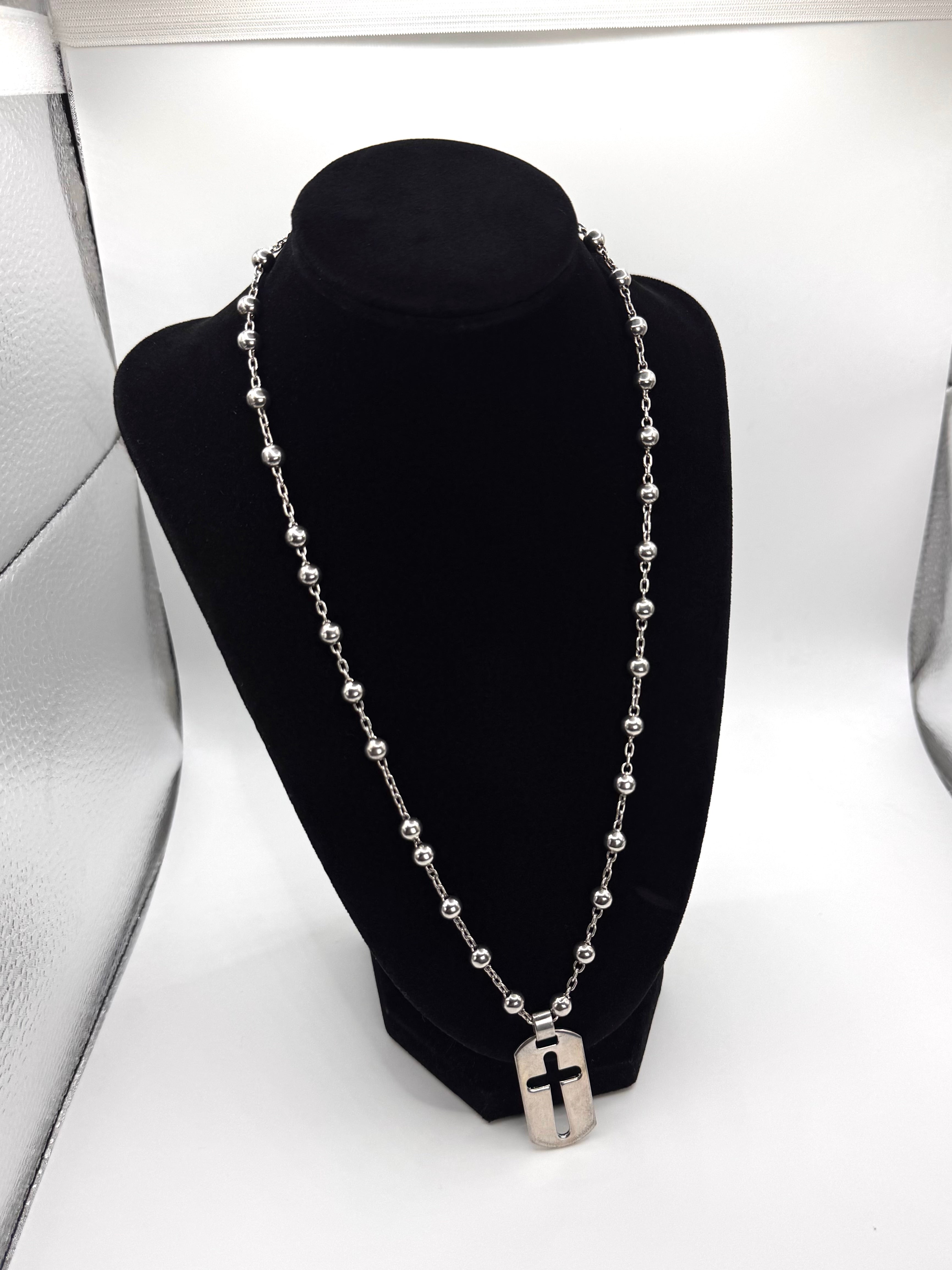 2000s Dolce & Gabbana ‘Cut-Out Cross’ Silver Necklace