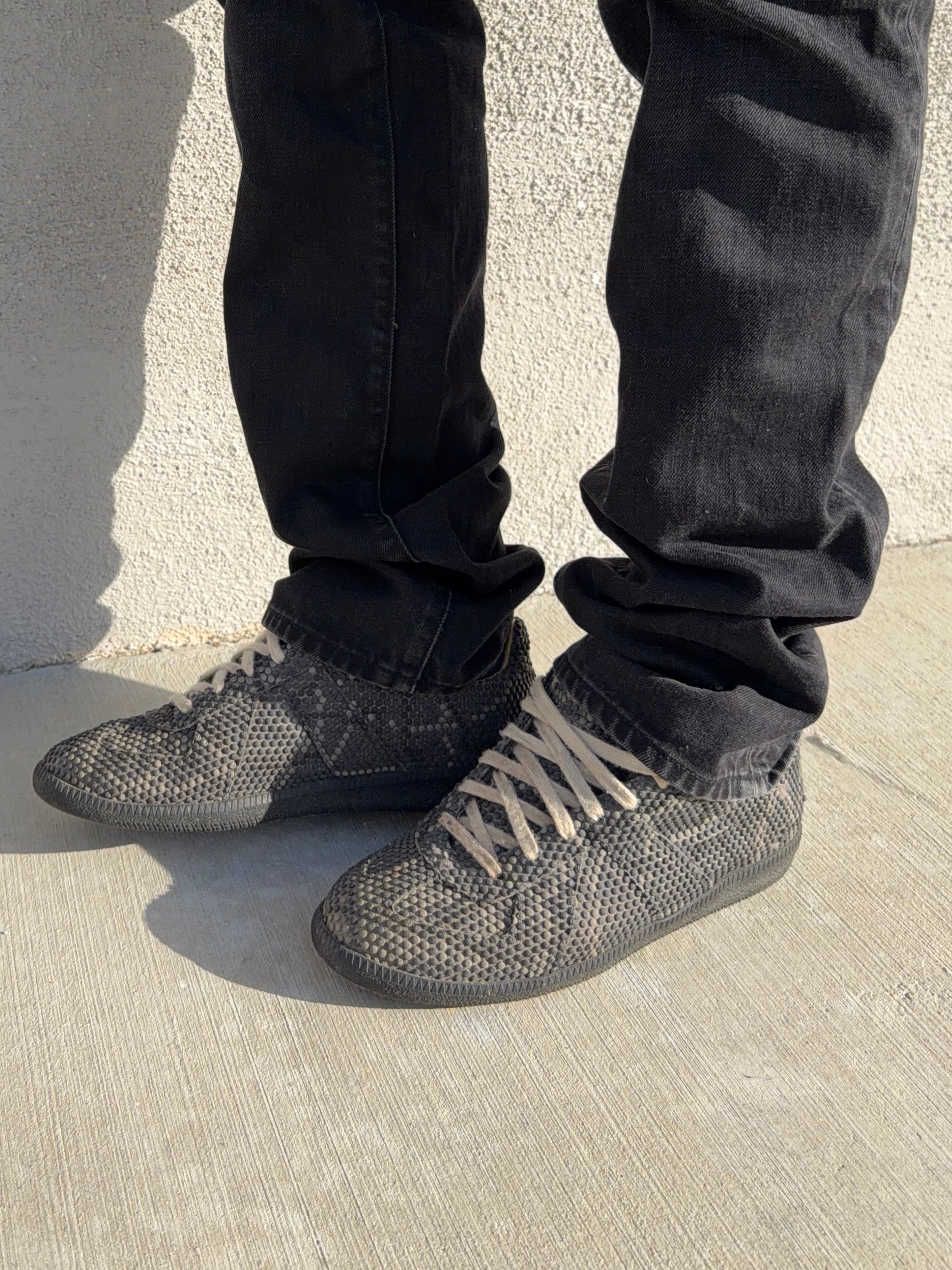 Maison Margiela ‘Python’ Texturized Polka Dot GAT Replica Low
