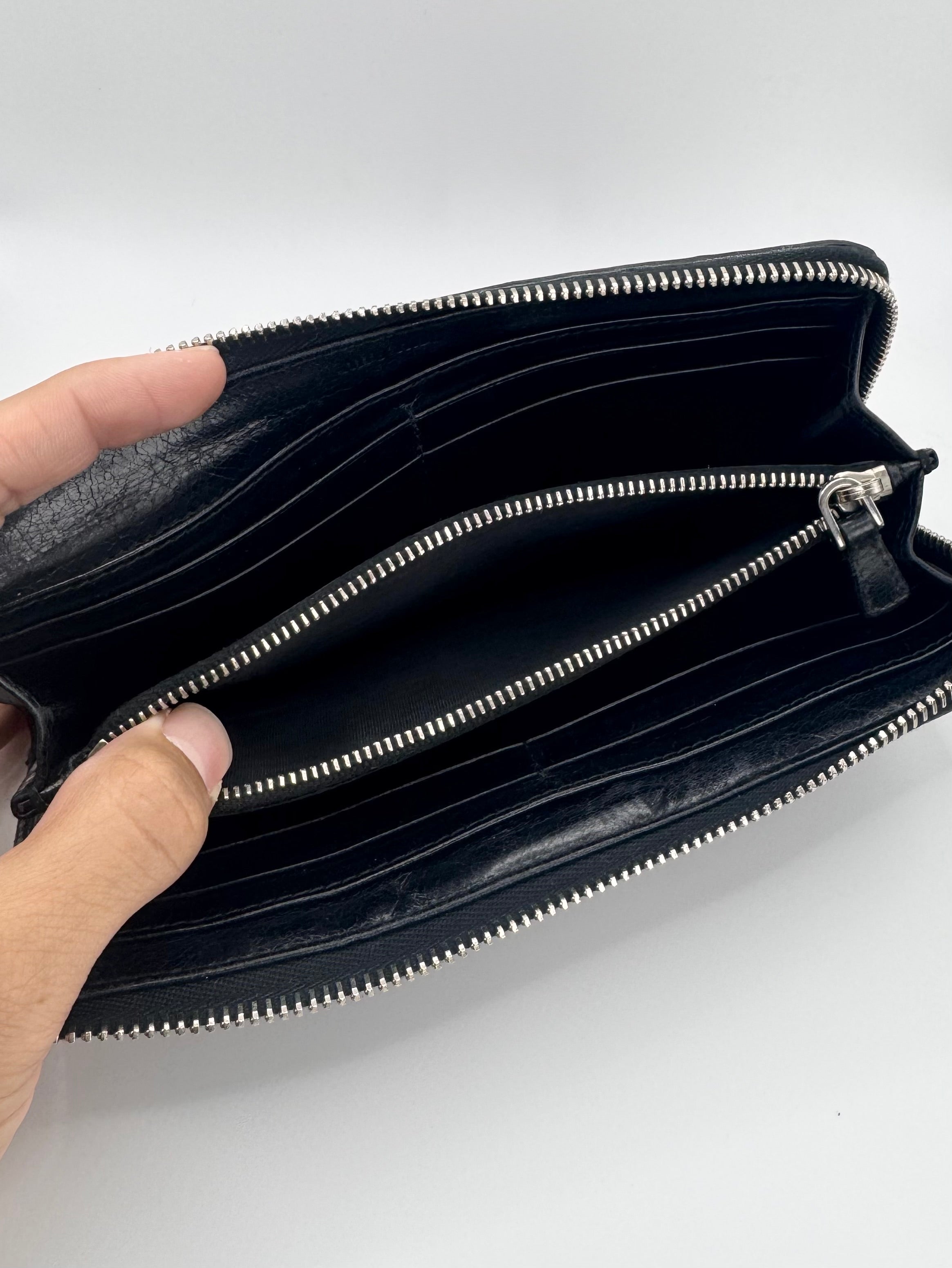 2000s Miu Miu ‘Nero’ Matelasse Leather Wallet