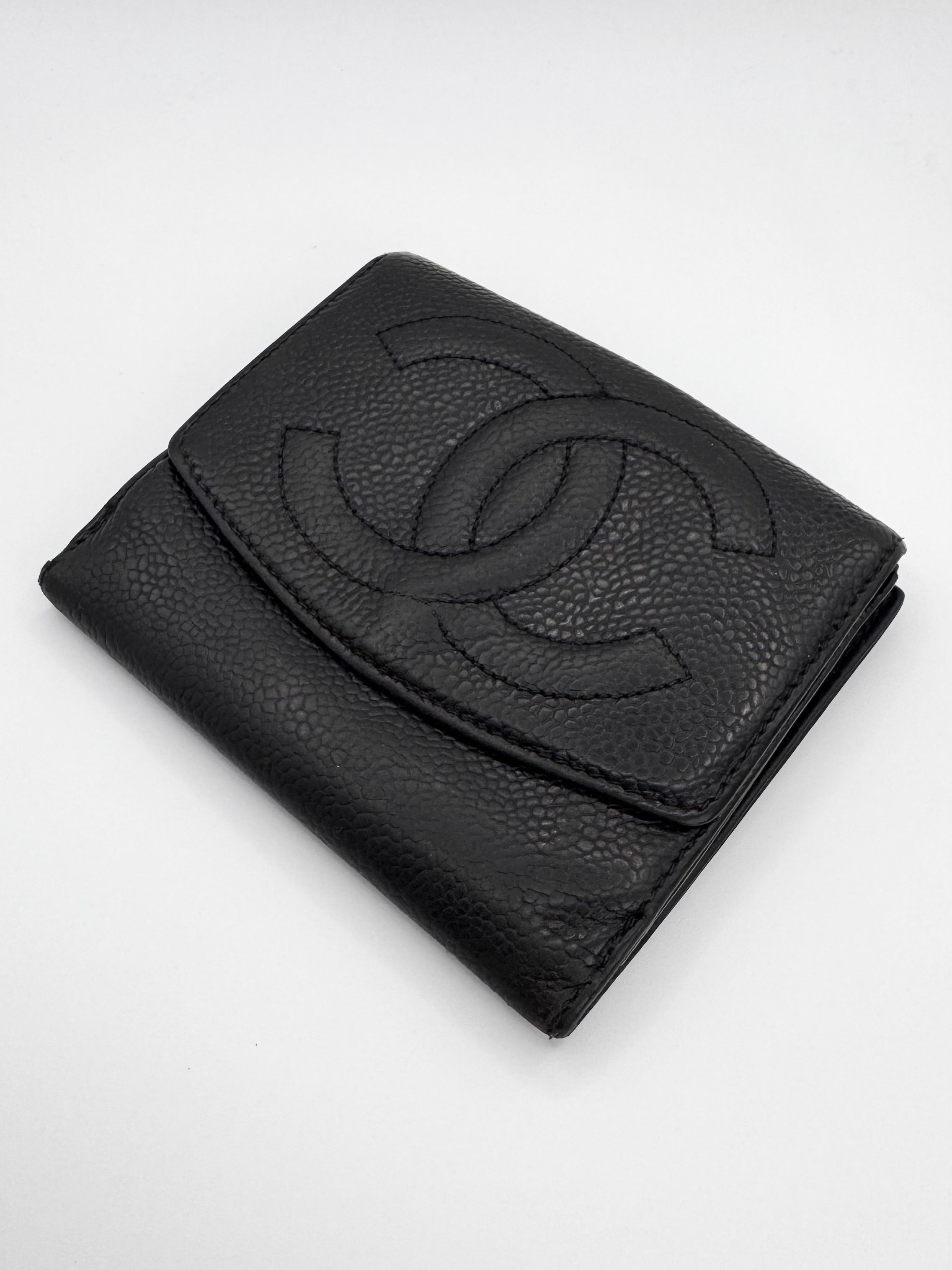 2000s Chanel Black ‘CC’ Caviar Bi-Fold Leather Wallet