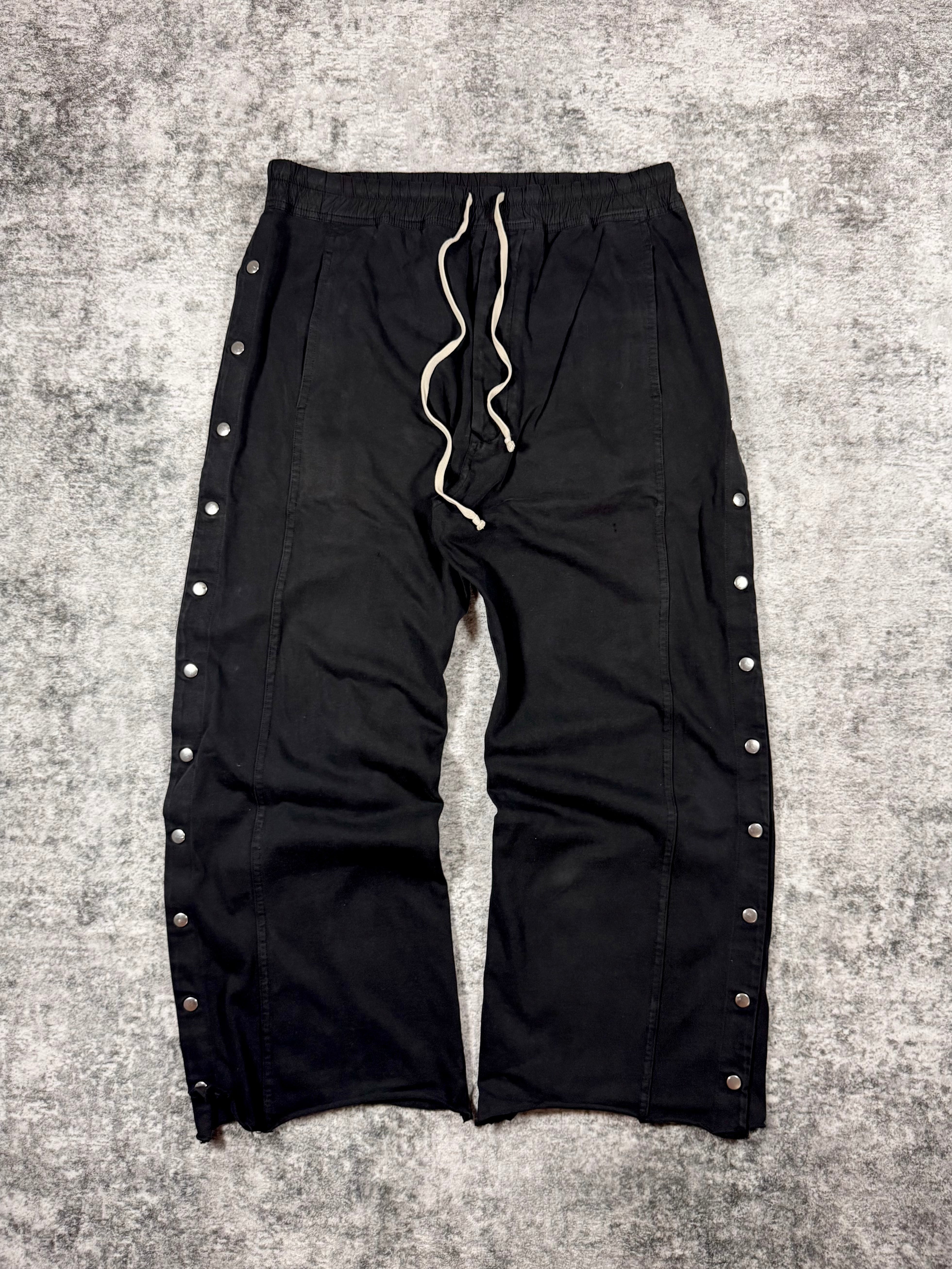 SS20 Rick Owens “Tectuatl” Black Pusher Flare Sweatpants