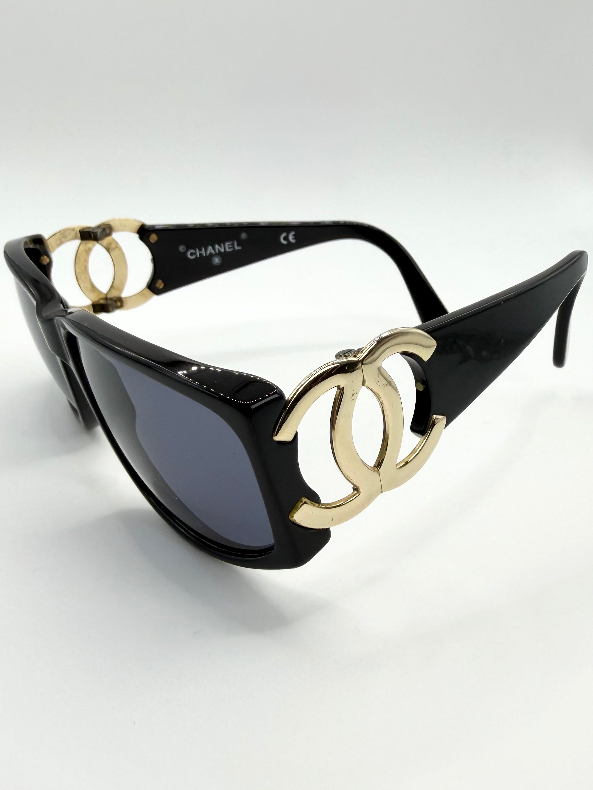 2000s Chanel ‘02461’ Oversized Interlocking CC Hinge Sunglasses