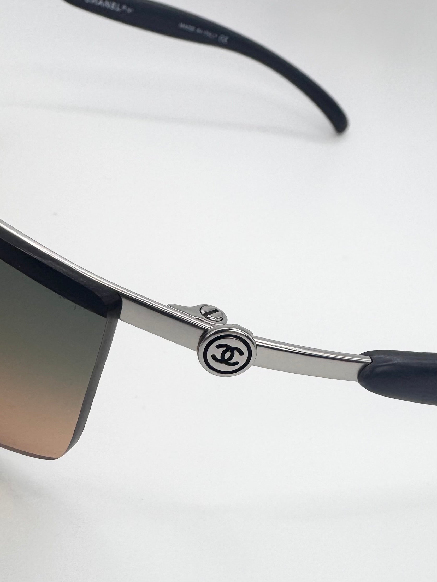 2000s Chanel ‘4008’ CC Gradient Lens Shield Sunglasses