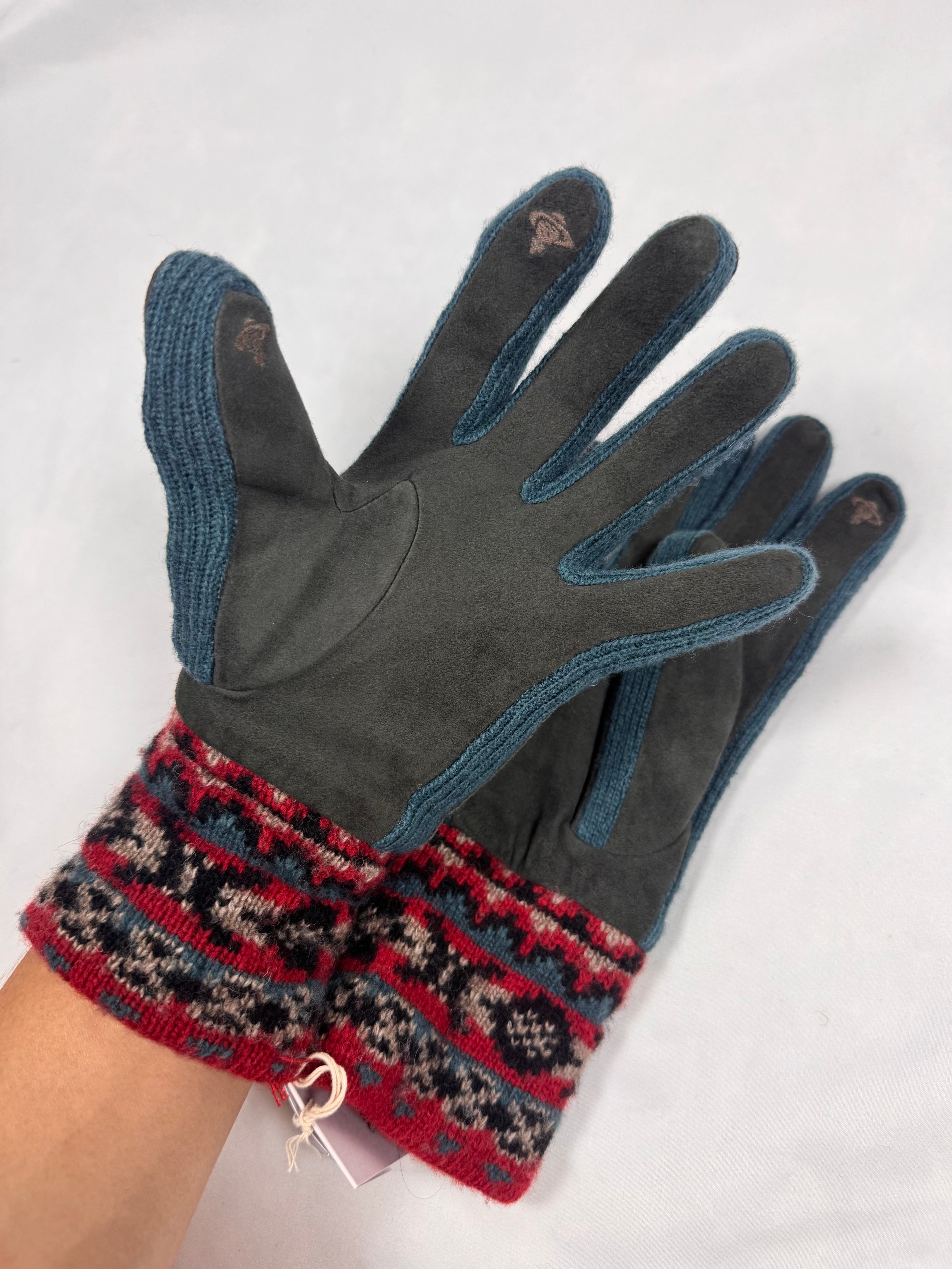 Vivienne Westwood ‘Nordic Orb’ Embroidery Wool Gloves