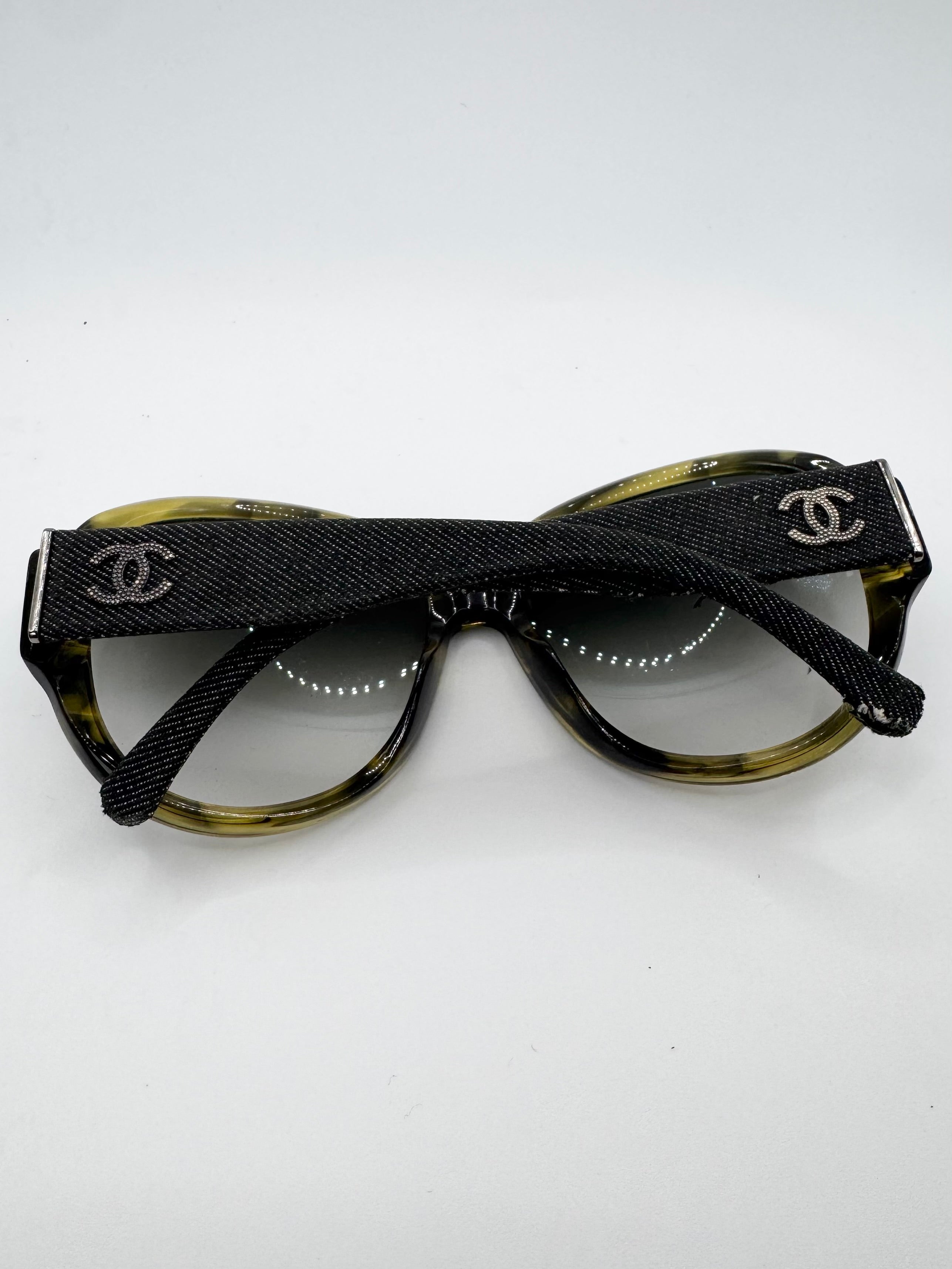 2000s Chanel ‘5163’ CC Denim Tortoiseshell Sunglasses