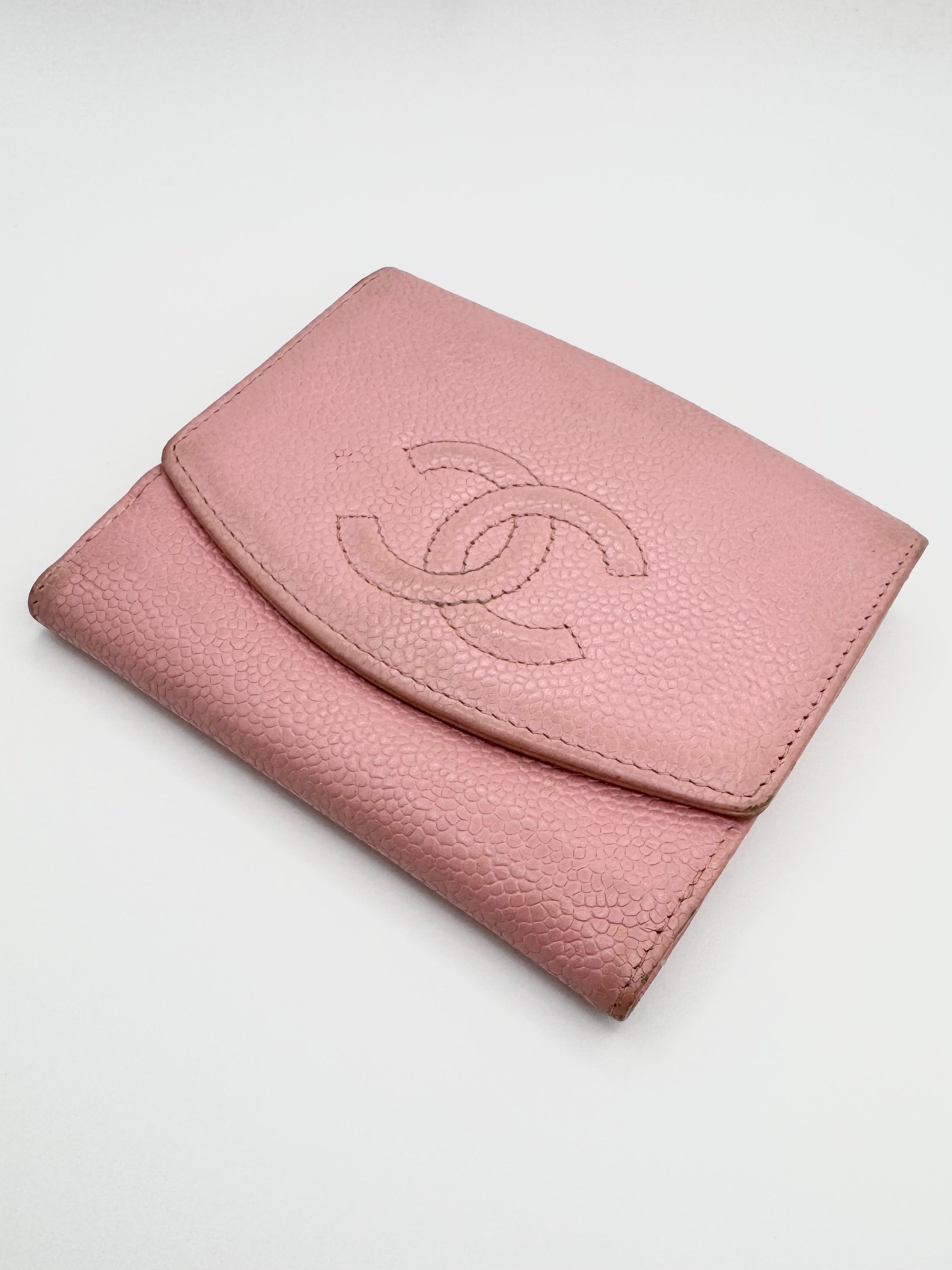 2000s Chanel Pink ‘CC’ Caviar Bi-Fold Leather Wallet