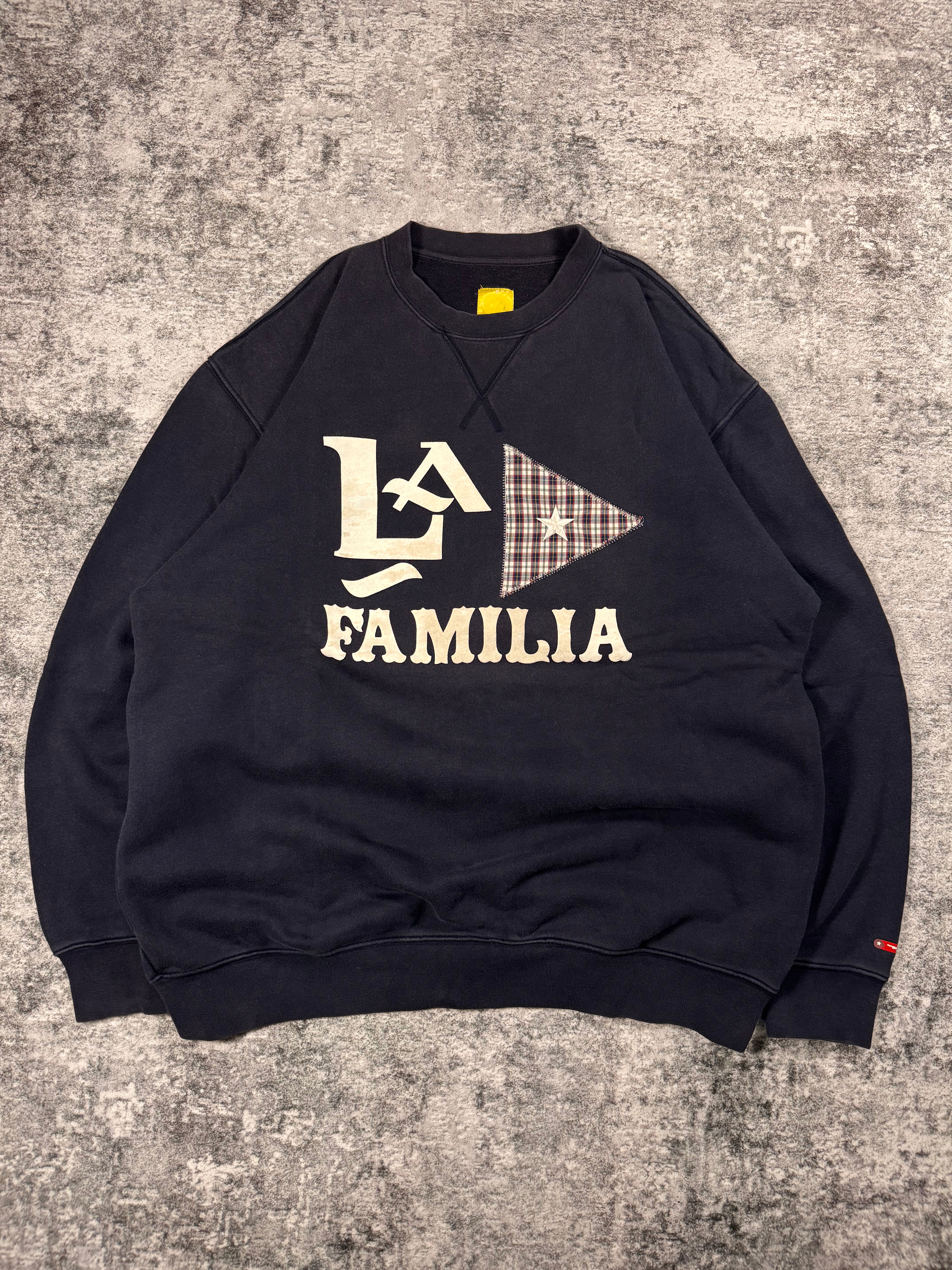 2000s Swagger ‘La Familia’ Plaid Star Embroidery Crewneck